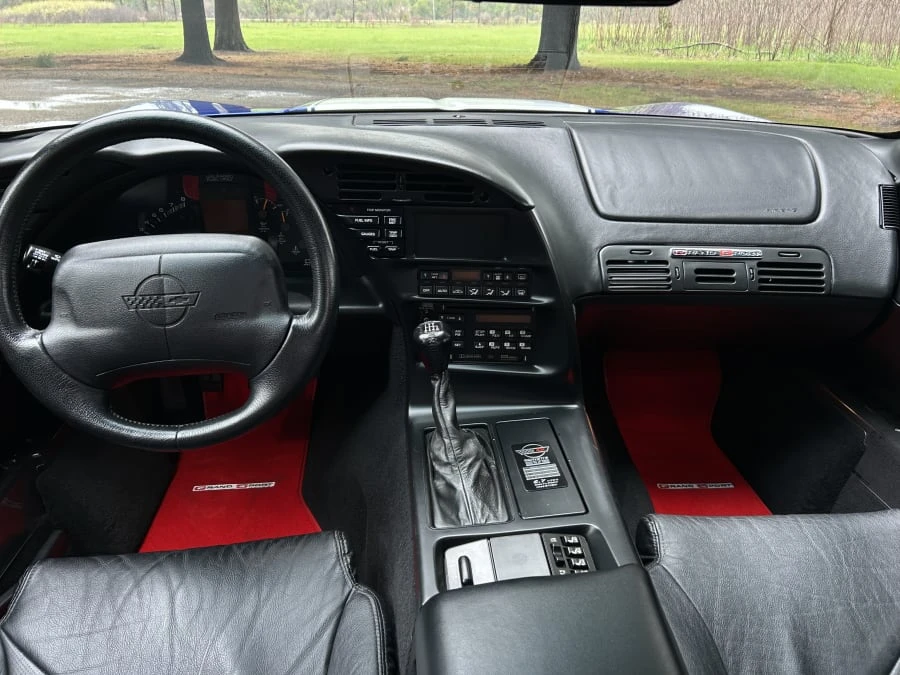 1996 Chevrolet Corvette C4 - Image 16 of 23