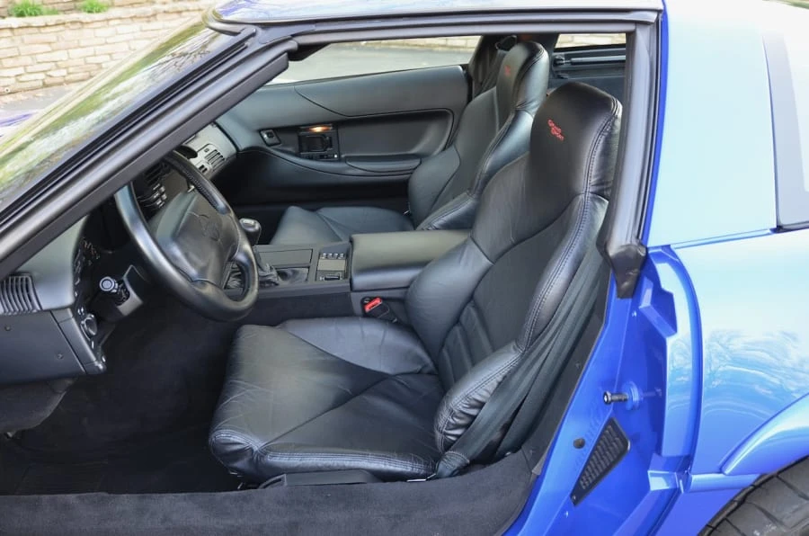 1996 Chevrolet Corvette C4 - Image 3 of 31