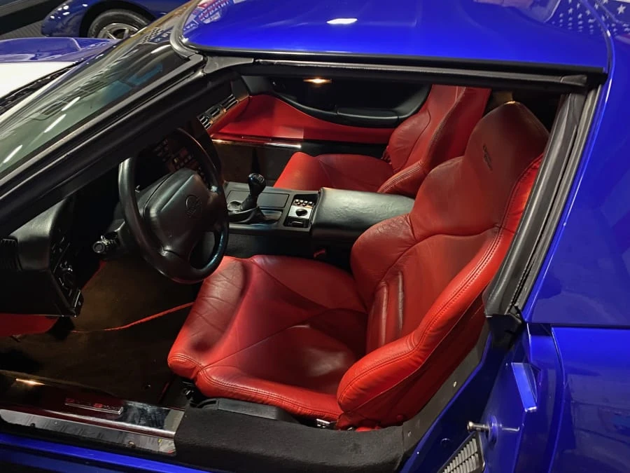 1996 Chevrolet Corvette C4 - Image 25 of 31