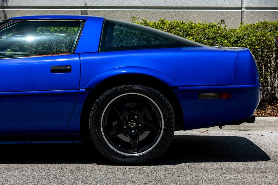 1996 Chevrolet Corvette C4 - Image 12 of 31