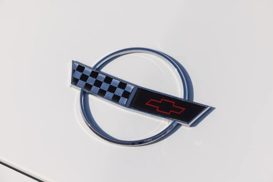 1996 Chevrolet Corvette C4 - Image 16 of 25