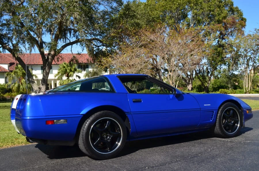 1996 Chevrolet Corvette C4 - Image 3 of 12