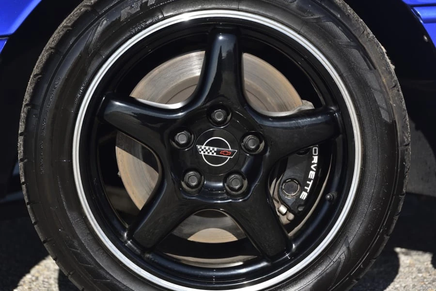 1996 Chevrolet Corvette C4 - Image 15 of 31