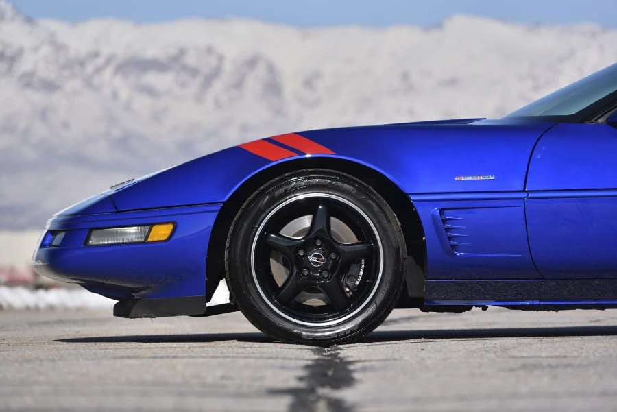 1996 Chevrolet Corvette C4 - Image 10 of 31