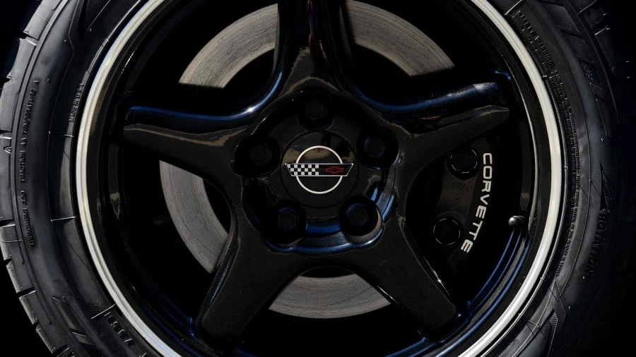 1996 Chevrolet Corvette C4 - Image 11 of 12