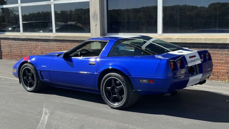 1996 Chevrolet Corvette C4 - Image 3 of 12