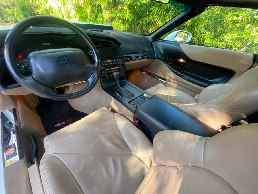 1996 Chevrolet Corvette C4 - Image 4 of 15