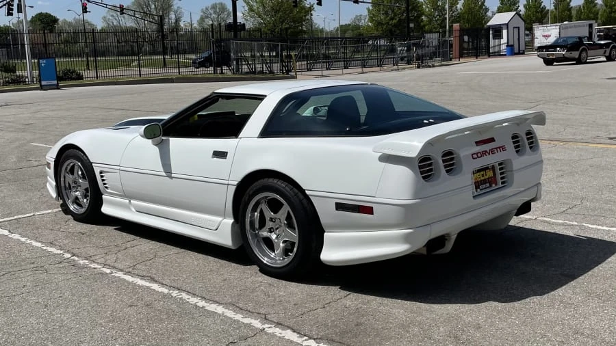 1996 Chevrolet Corvette C4 - Image 3 of 11