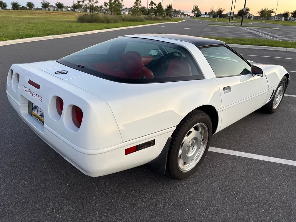 1996 Chevrolet Corvette C4 - Image 4 of 18