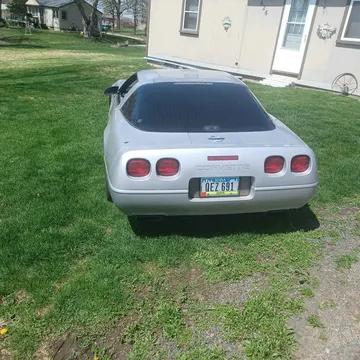 1996 Chevrolet Corvette C4 - Image 2 of 8