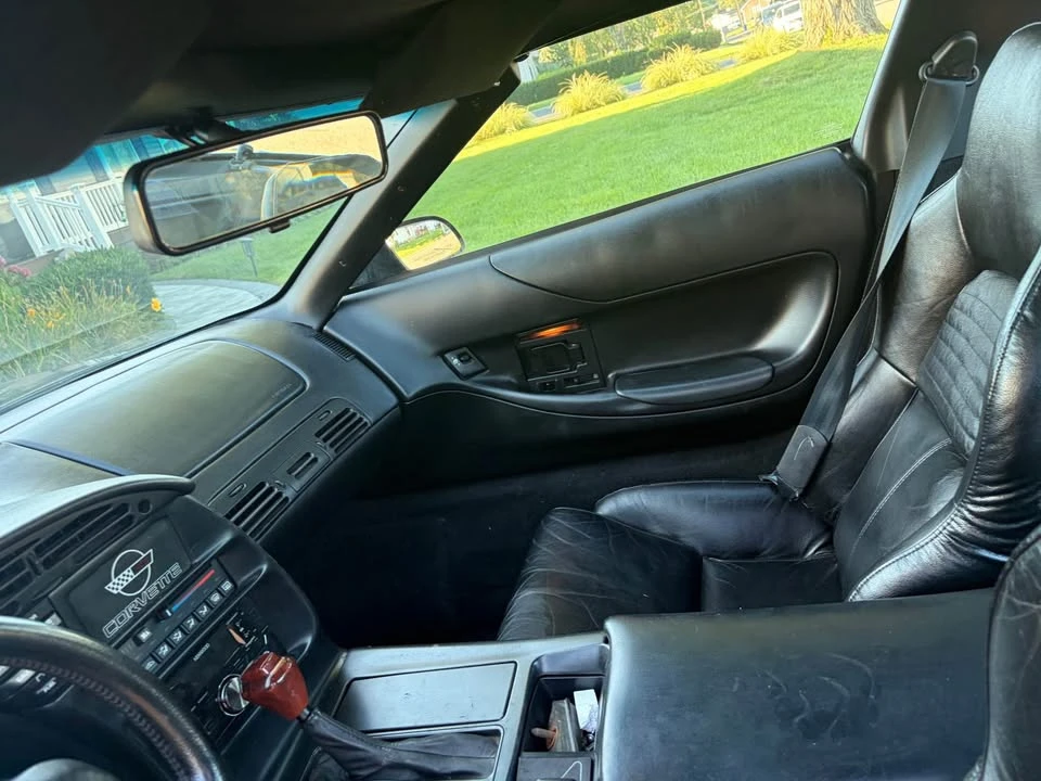 1996 Chevrolet Corvette C4 - Image 12 of 15