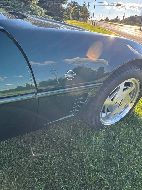 1996 Chevrolet Corvette C4 - Image 17 of 22