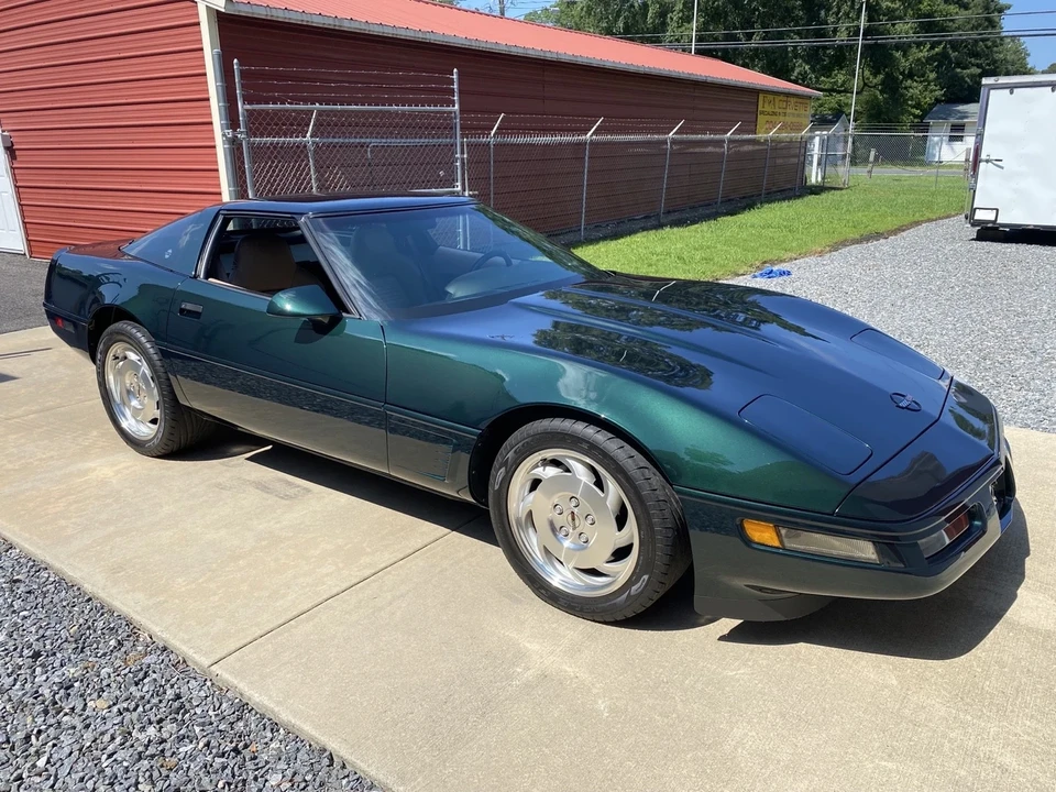 1996 Chevrolet Corvette C4 - Image 2 of 21