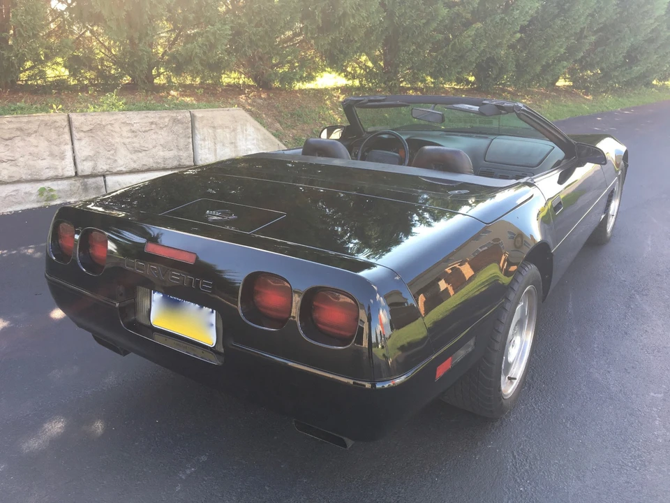 1996 Chevrolet Corvette C4 - Image 10 of 21