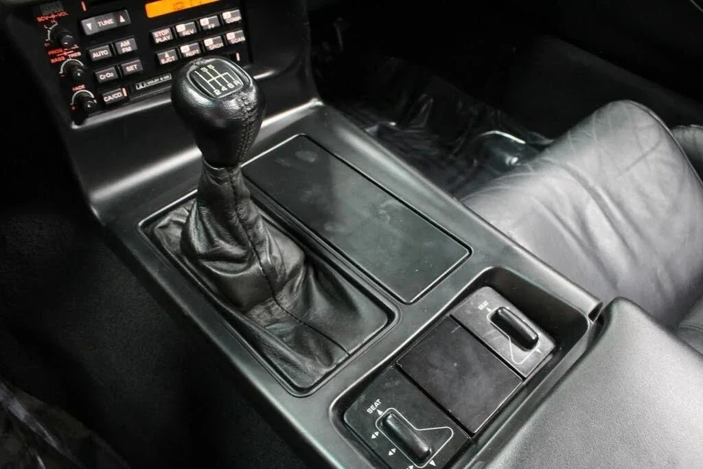 1996 Chevrolet Corvette C4 - Image 11 of 17