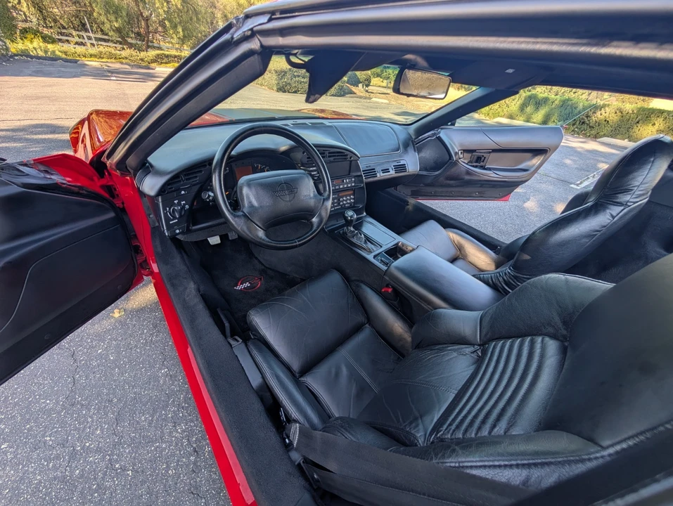 1996 Chevrolet Corvette C4 - Image 21 of 31