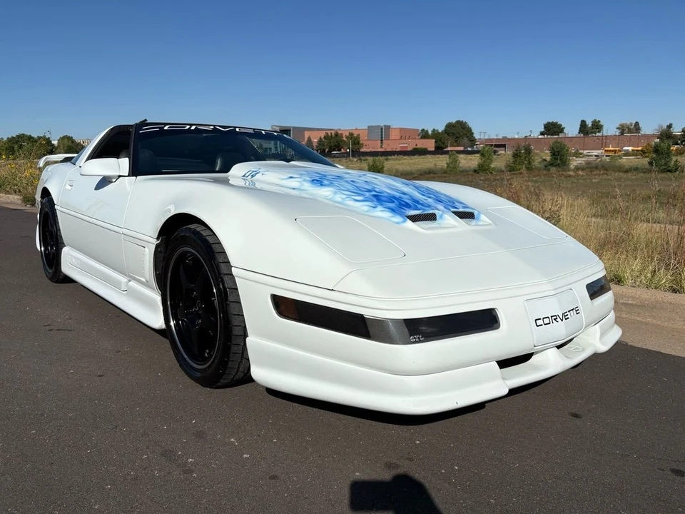 1996 Chevrolet Corvette C4 - Image 16 of 21
