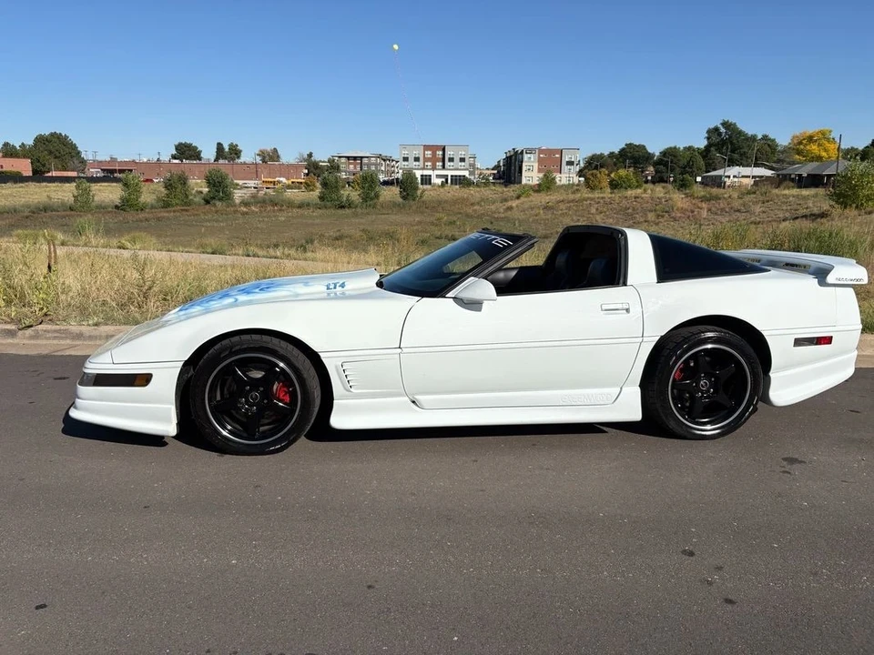 1996 Chevrolet Corvette C4 - Image 2 of 21