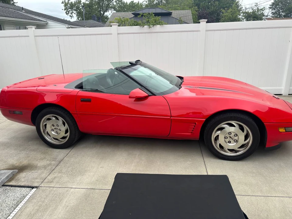 1996 Chevrolet Corvette C4 - Image 6 of 8