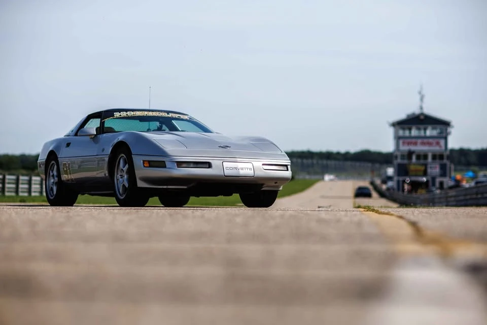 1996 Chevrolet Corvette C4 - Image 12 of 17