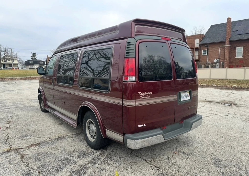 1996 Chevrolet G-Series Van - Image 4 of 16