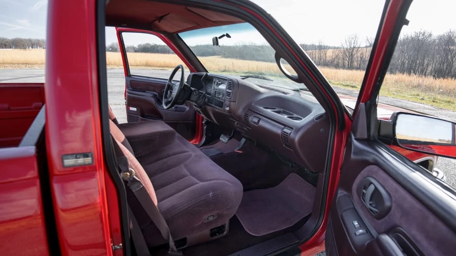 1996 Chevrolet C/K 4th Gen - Image 5 of 12