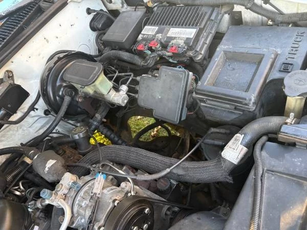 1996 Chevrolet C/K 4th Gen - Image 8 of 13