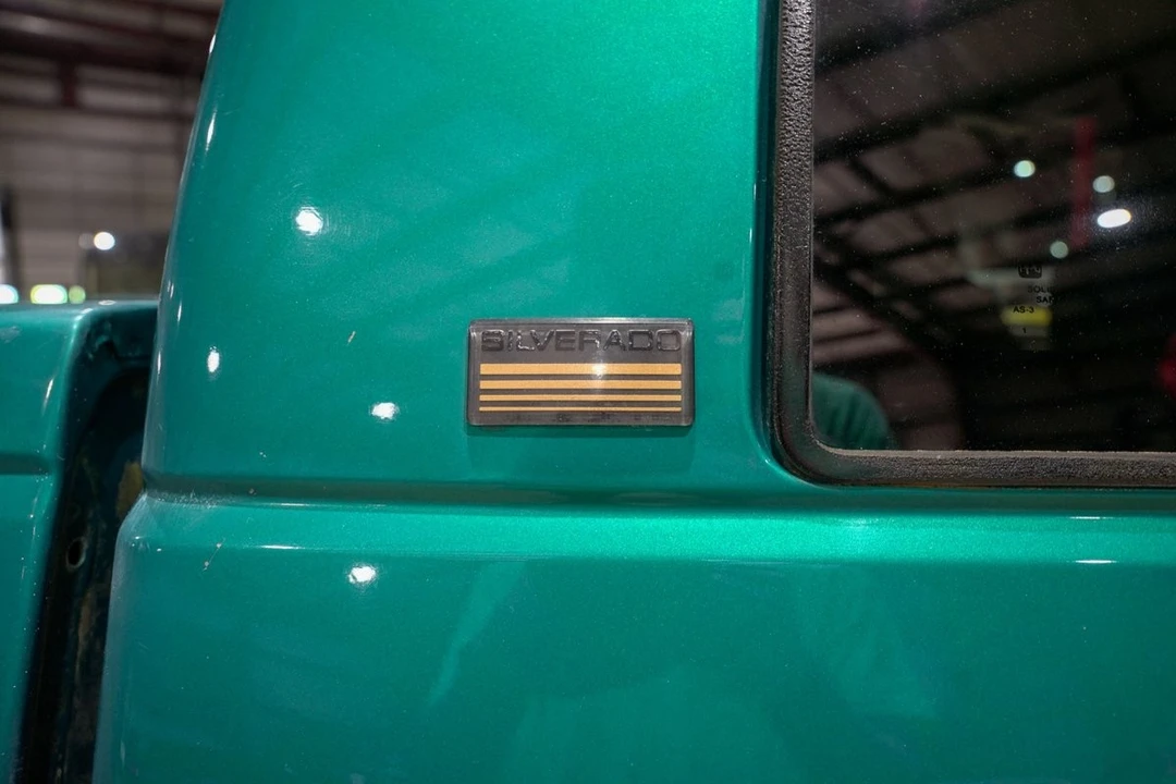 1996 Chevrolet C/K 4th Gen - Image 25 of 31
