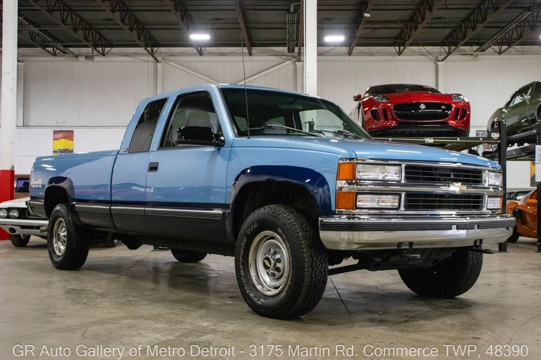 1996 Chevrolet C/K 4th Gen - Image 10 of 31