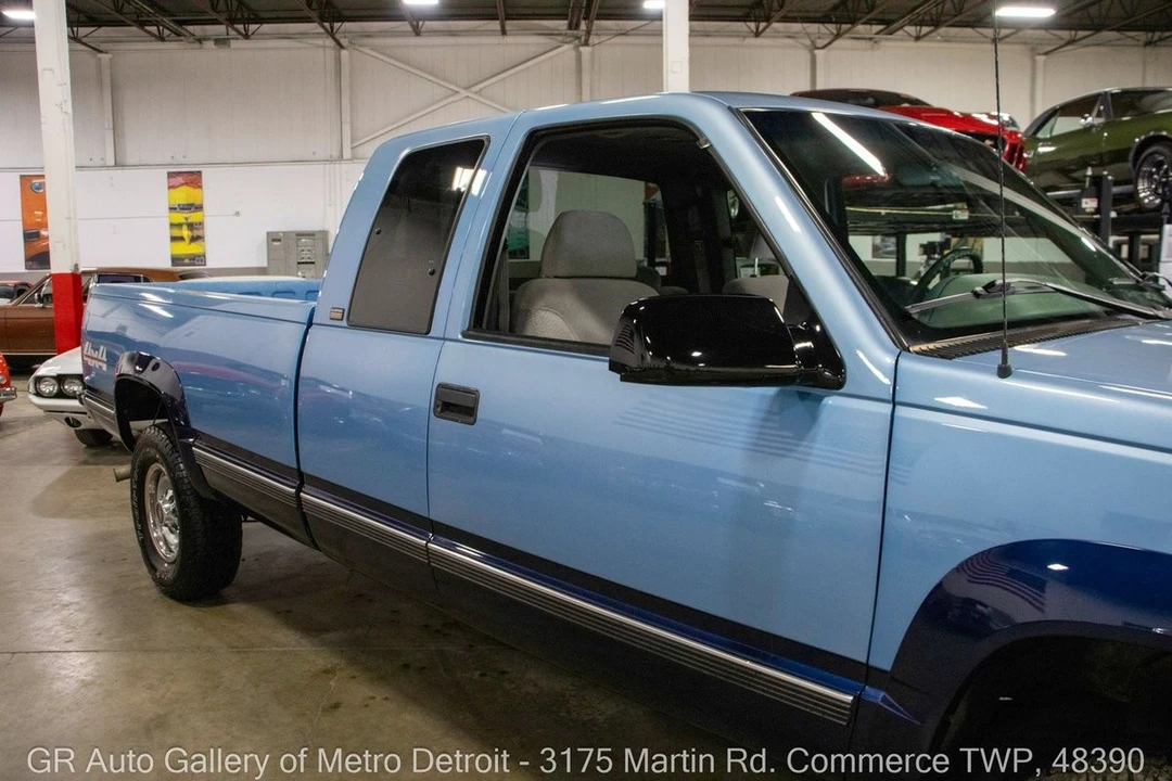 1996 Chevrolet C/K 4th Gen - Image 24 of 31
