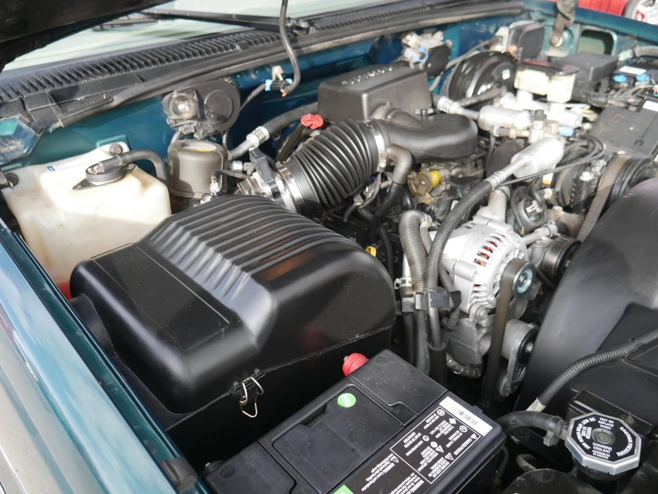 1996 Chevrolet C/K 4th Gen - Image 10 of 31