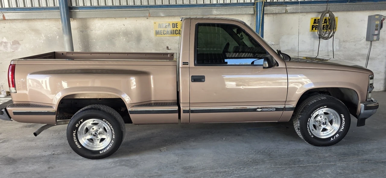 1996 Chevrolet C/K 4th Gen - Image 5 of 17