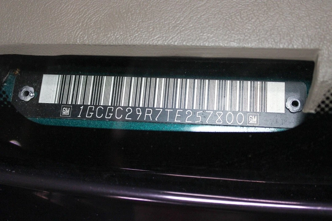 1996 Chevrolet C/K 4th Gen - Image 15 of 21