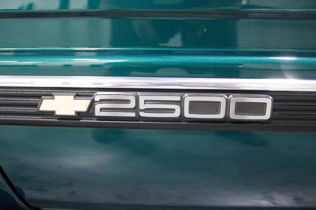 1996 Chevrolet C/K 4th Gen - Image 21 of 31