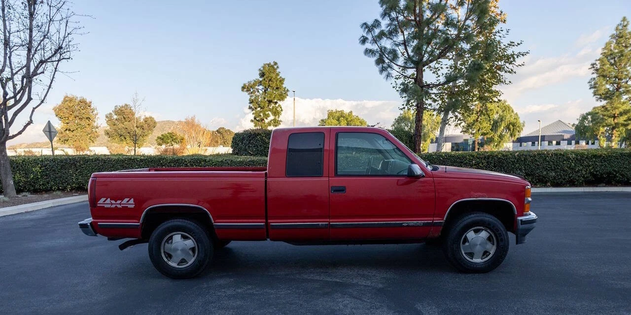 1996 Chevrolet C/K 4th Gen - Image 8 of 21