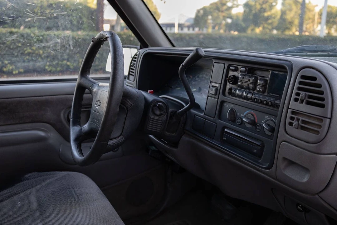 1996 Chevrolet C/K 4th Gen - Image 18 of 21