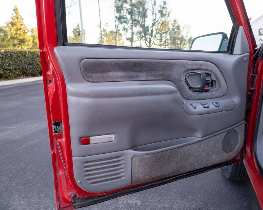 1996 Chevrolet C/K 4th Gen - Image 12 of 21