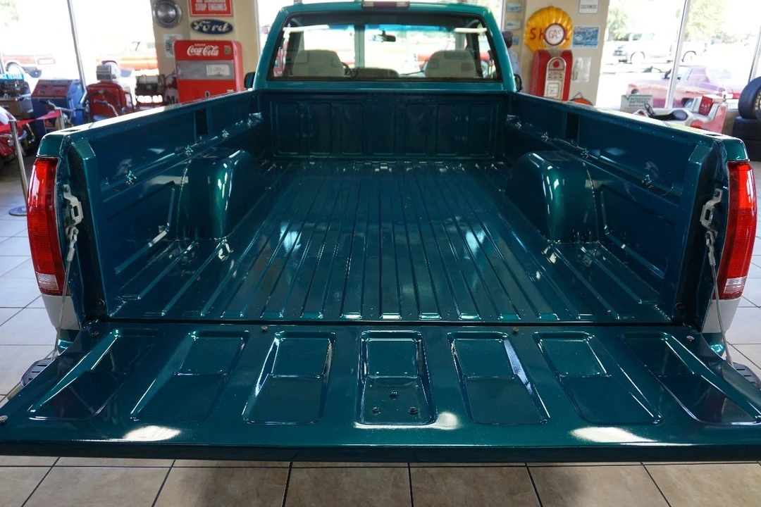 1996 Chevrolet C/K 4th Gen - Image 9 of 21