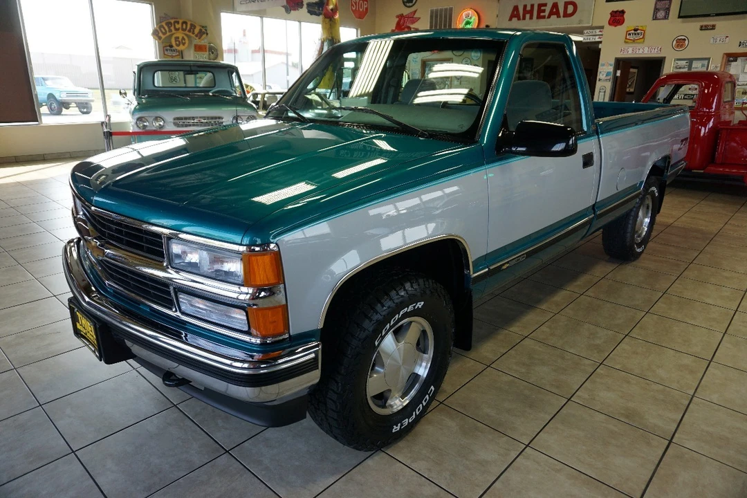 1996 Chevrolet C/K 4th Gen - Image 3 of 21