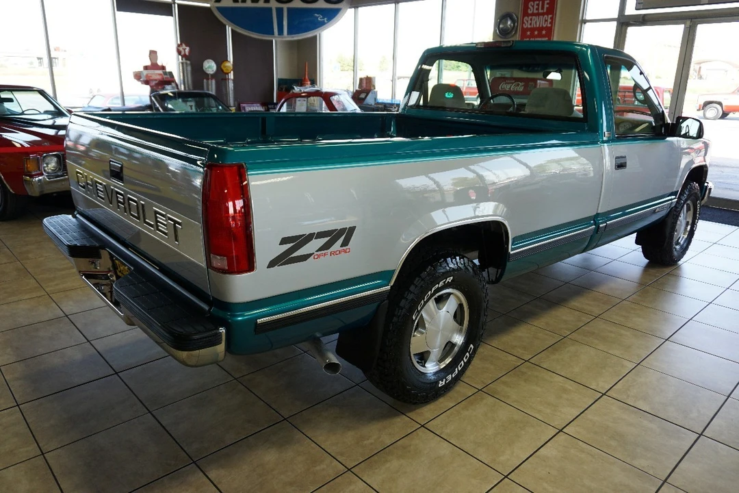 1996 Chevrolet C/K 4th Gen - Image 10 of 21