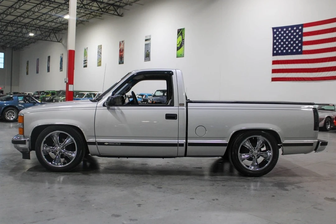 1996 Chevrolet C/K 4th Gen - Image 3 of 21