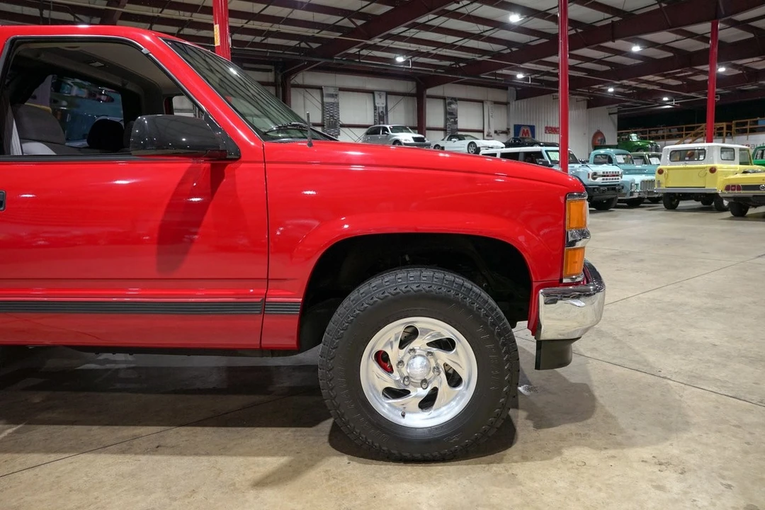 1996 Chevrolet C/K 4th Gen - Image 11 of 31