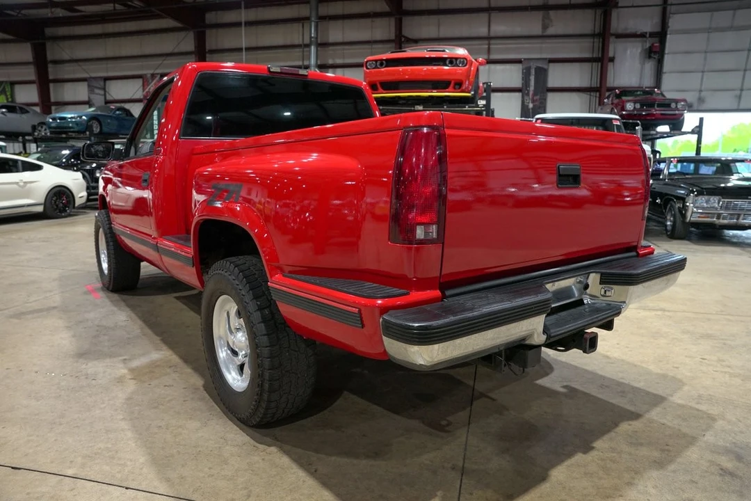 1996 Chevrolet C/K 4th Gen - Image 6 of 31