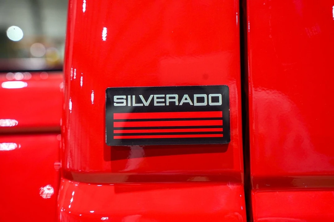 1996 Chevrolet C/K 4th Gen - Image 25 of 31