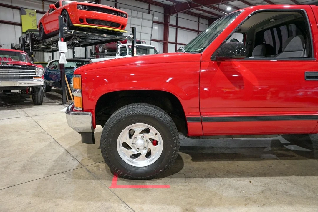1996 Chevrolet C/K 4th Gen - Image 3 of 31