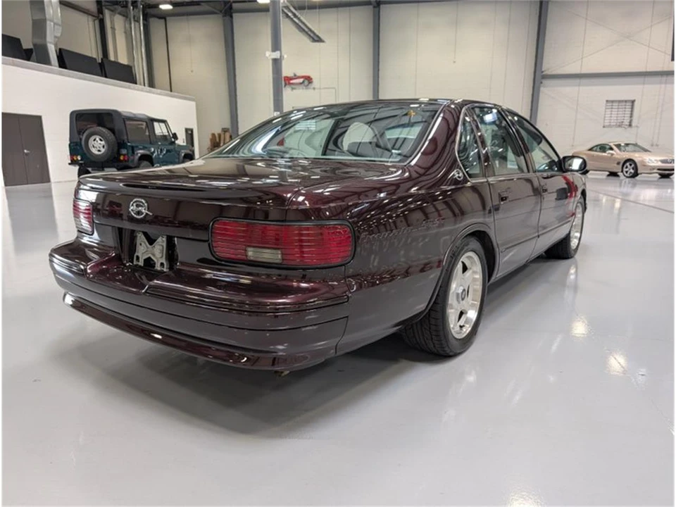 1996 Chevrolet Impala 7th Gen - Image 5 of 14