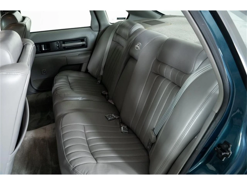 1996 Chevrolet Impala 7th Gen - Image 24 of 31