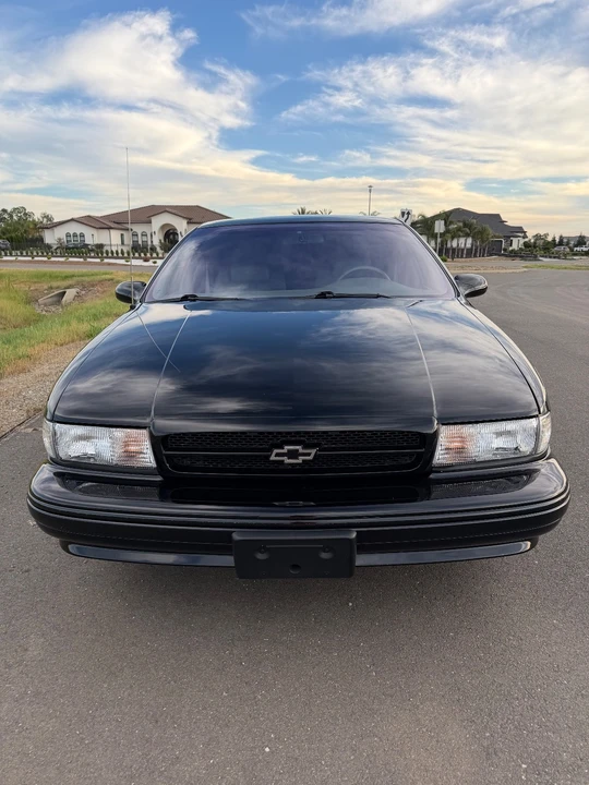 1996 Chevrolet Impala 7th Gen - Image 2 of 8