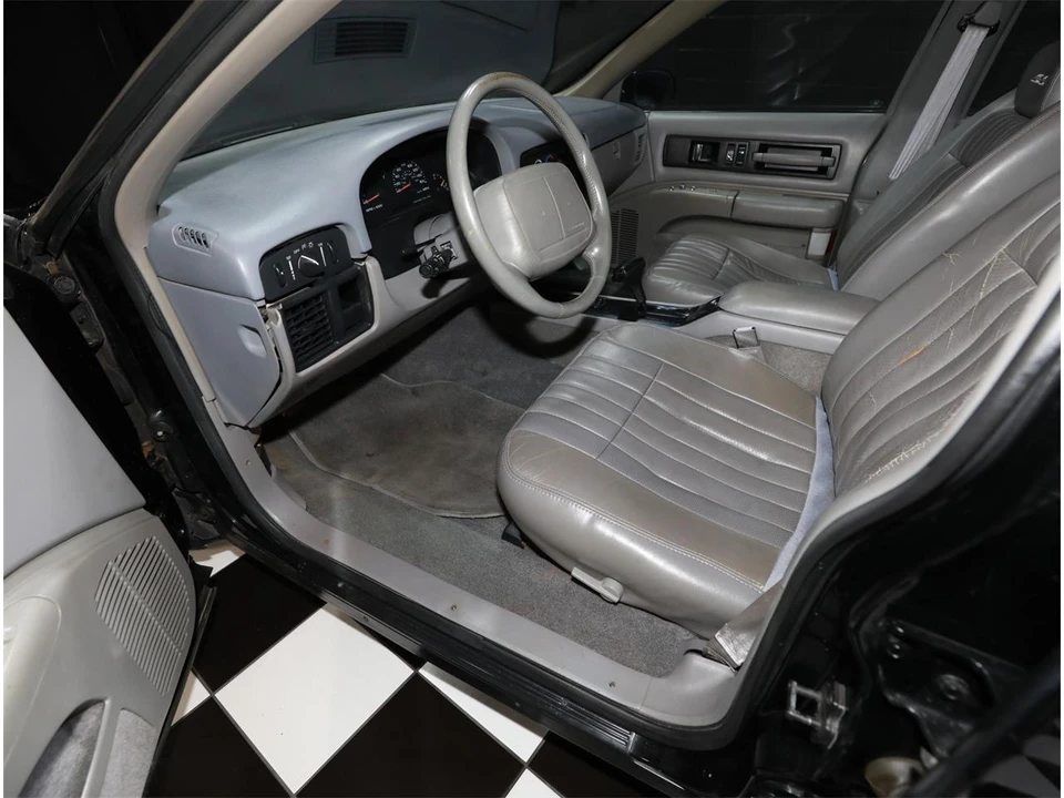 1996 Chevrolet Impala 7th Gen - Image 3 of 31
