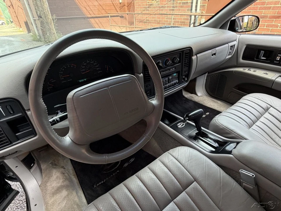 1996 Chevrolet Impala 7th Gen - Image 16 of 24